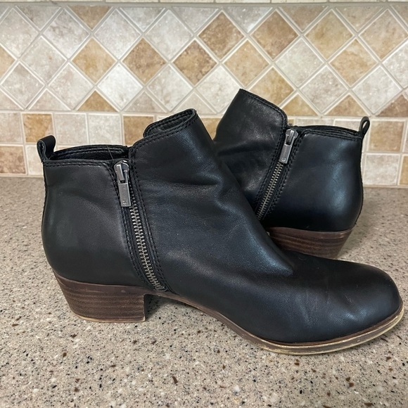 Lucky Brand Women’s Basel Leather Black Bootie in Size 10W - Picture 4 of 10